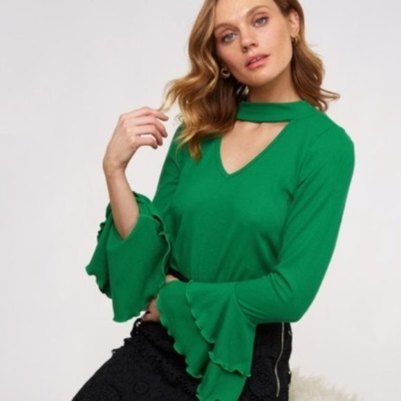 Tops - Lovely in Green Choker Top